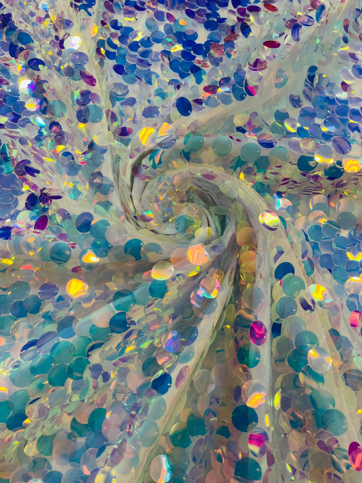 Round Sequin Polyester Fabric - Round Sequin, 54" Width (1 Yard)