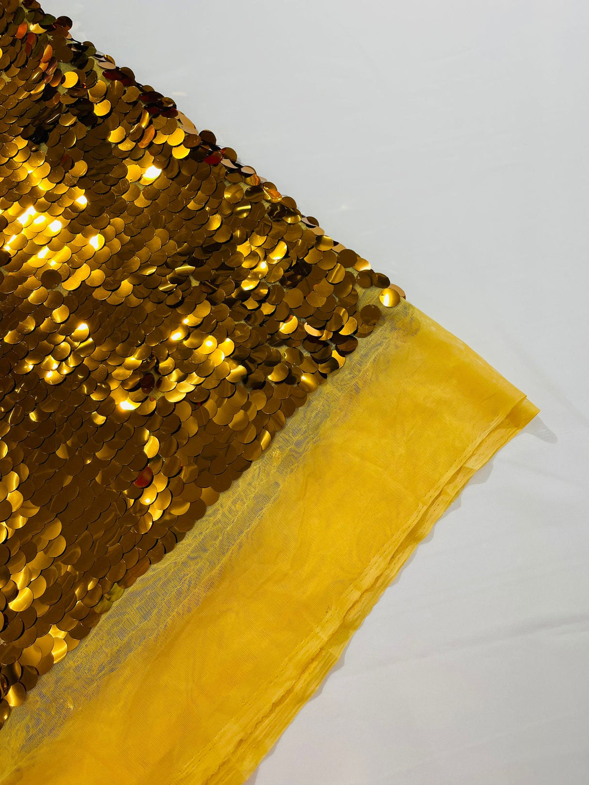 Round Sequin Polyester Fabric - Round Sequin, 54" Width (1 Yard)