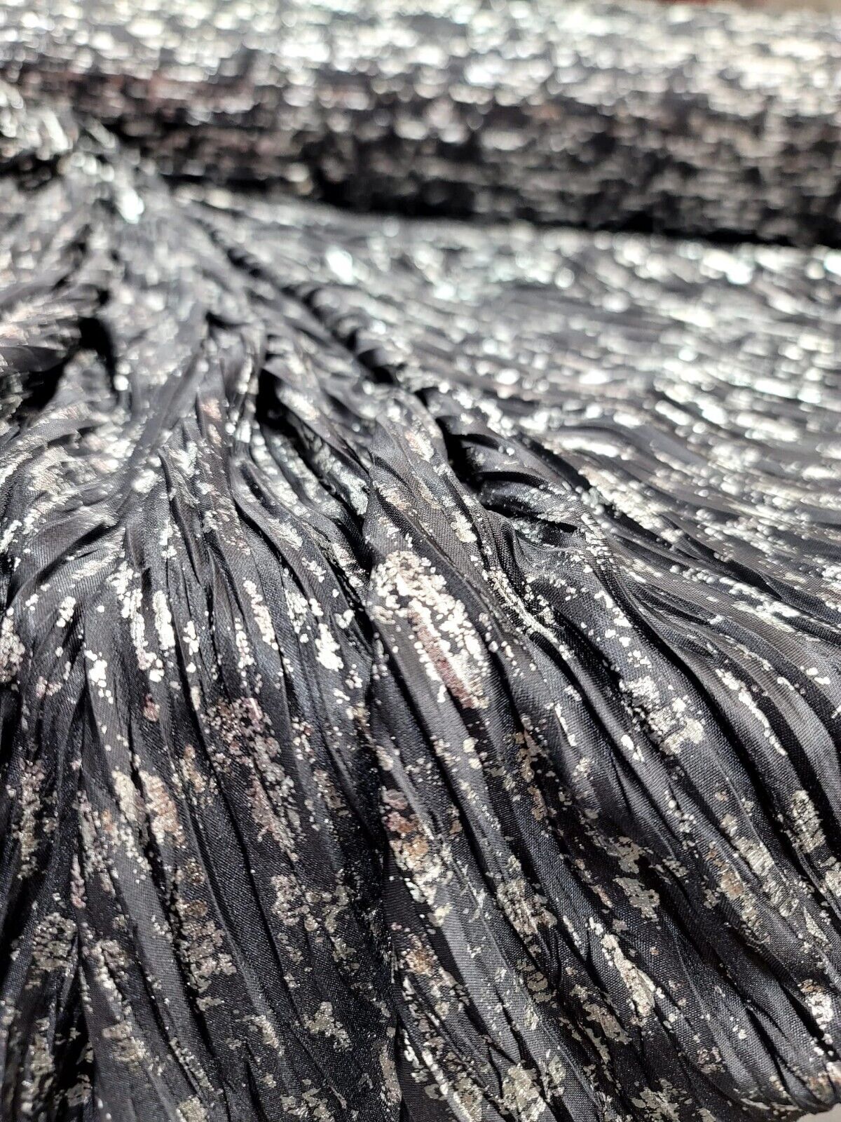 Stretch Pleated Fabric Charcoal Silver