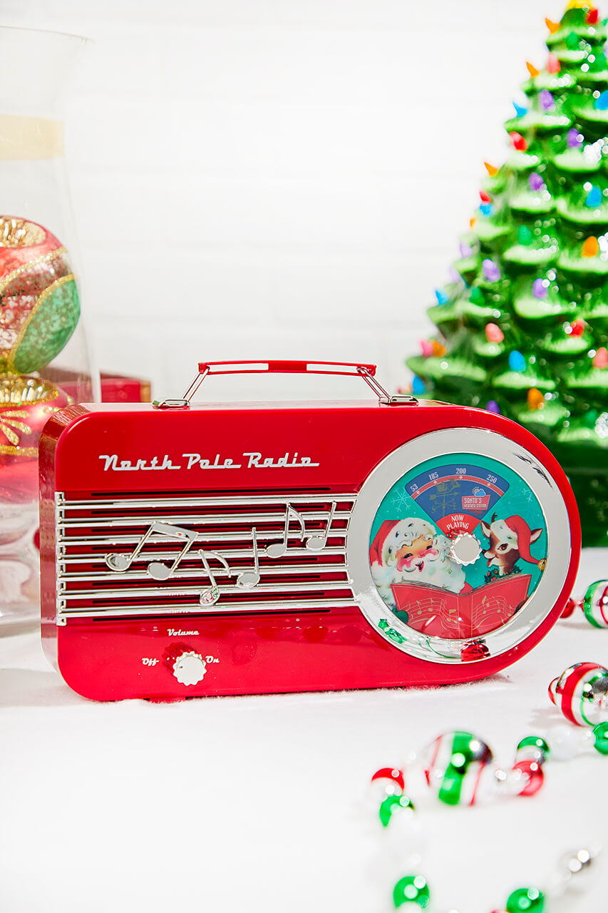 10" North Pole Radio Red