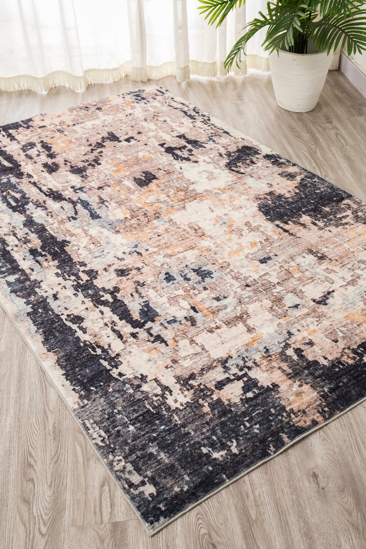 SHAH-24 Polyester Fabric - Foldable Anti-Slip Area Rug, 5' X 8', 8' X 11' (1 Piece)