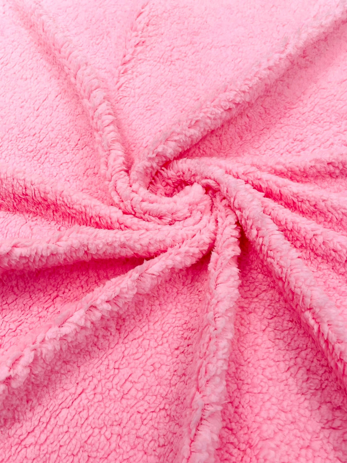Sherpa Faux Fur Fleece Polyester Fabric - 58" Width, 15% Vertical Stretch, 280 GSM, Abrasion Resistant (1 Yard)