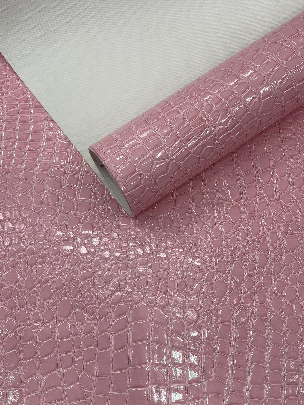 Shiny Alligator 3D Embossed Vinyl Fabric - Textured Alligator Emboss, 54" Width (1 Yard)