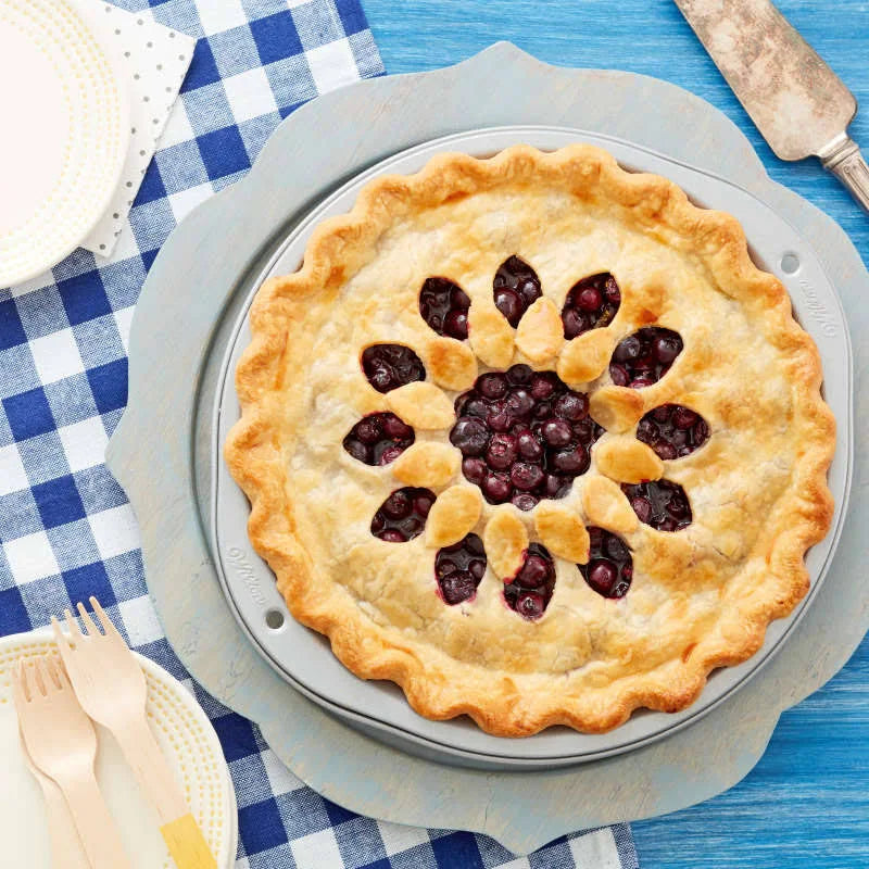 Wilton Sunflower Pie Crust Cutter Set