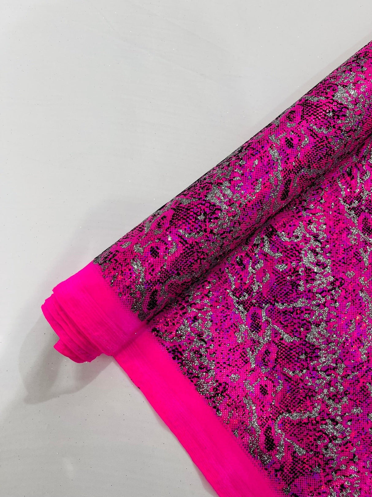 Snake Design Shattered Glass Nylon Spandex Fabric - Snake Design Shattered Glass, 4-Way Stretch, Medium Weight (1 Yard)