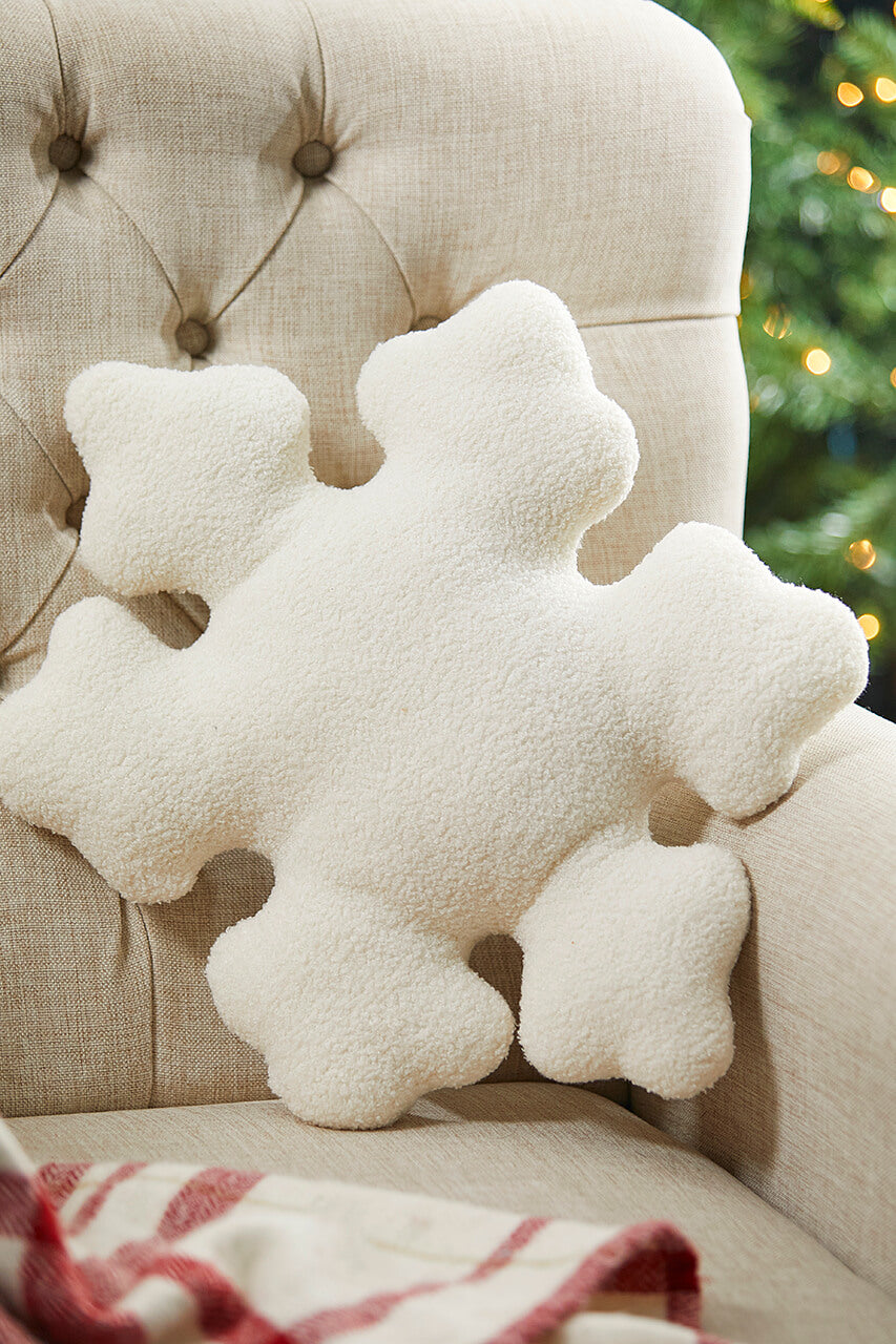 Snowflake Pillow 19" x14"