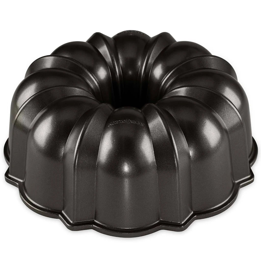 Nordic Ware Pro Cast Original Bundt Pan, 12 Cup