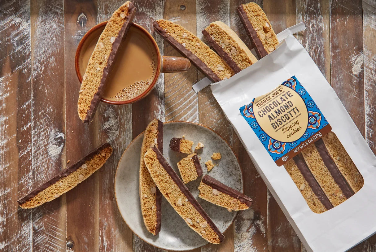 Chocolate Almond Biscotti – Crunchy Italian Cookies with Chocolate Dip