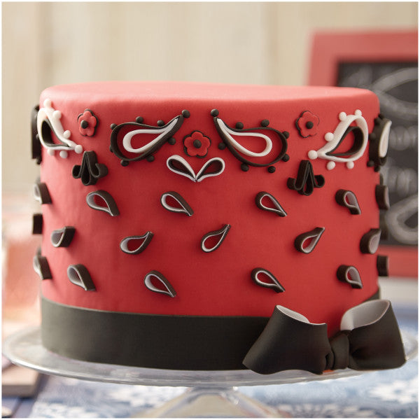 Wilton Decorator Preferred Red Fondant, 24 oz. Fondant Icing