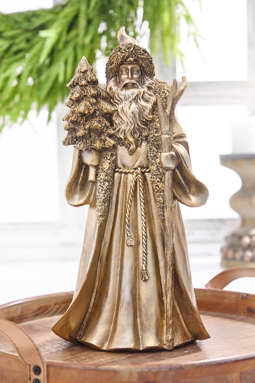 16.5" Resin Highlands Santa with Tree