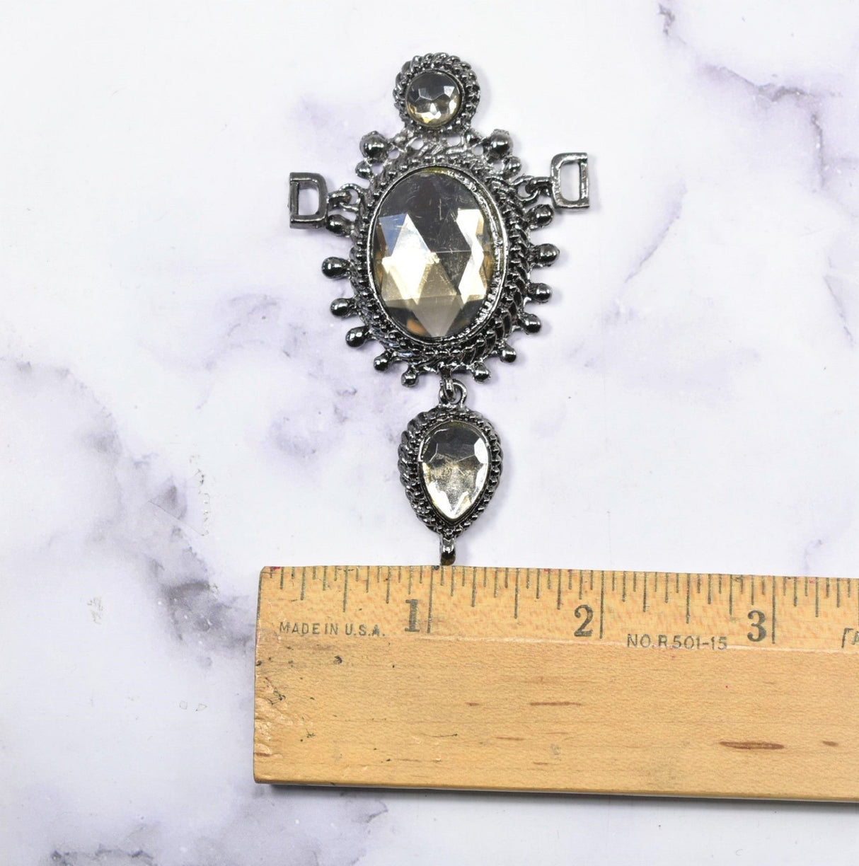 Rhinestone Connector Gunmetal Medieval 2x3