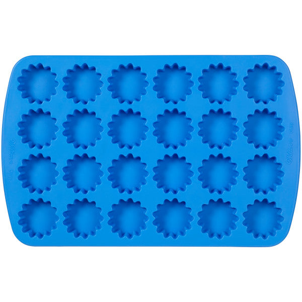 Wilton Blue Daisy Silicone Mold 24-Cavity