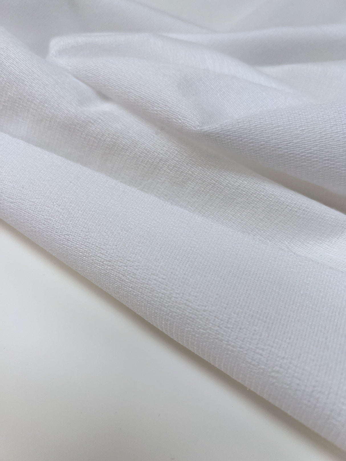 Polyester Interlining White Shades