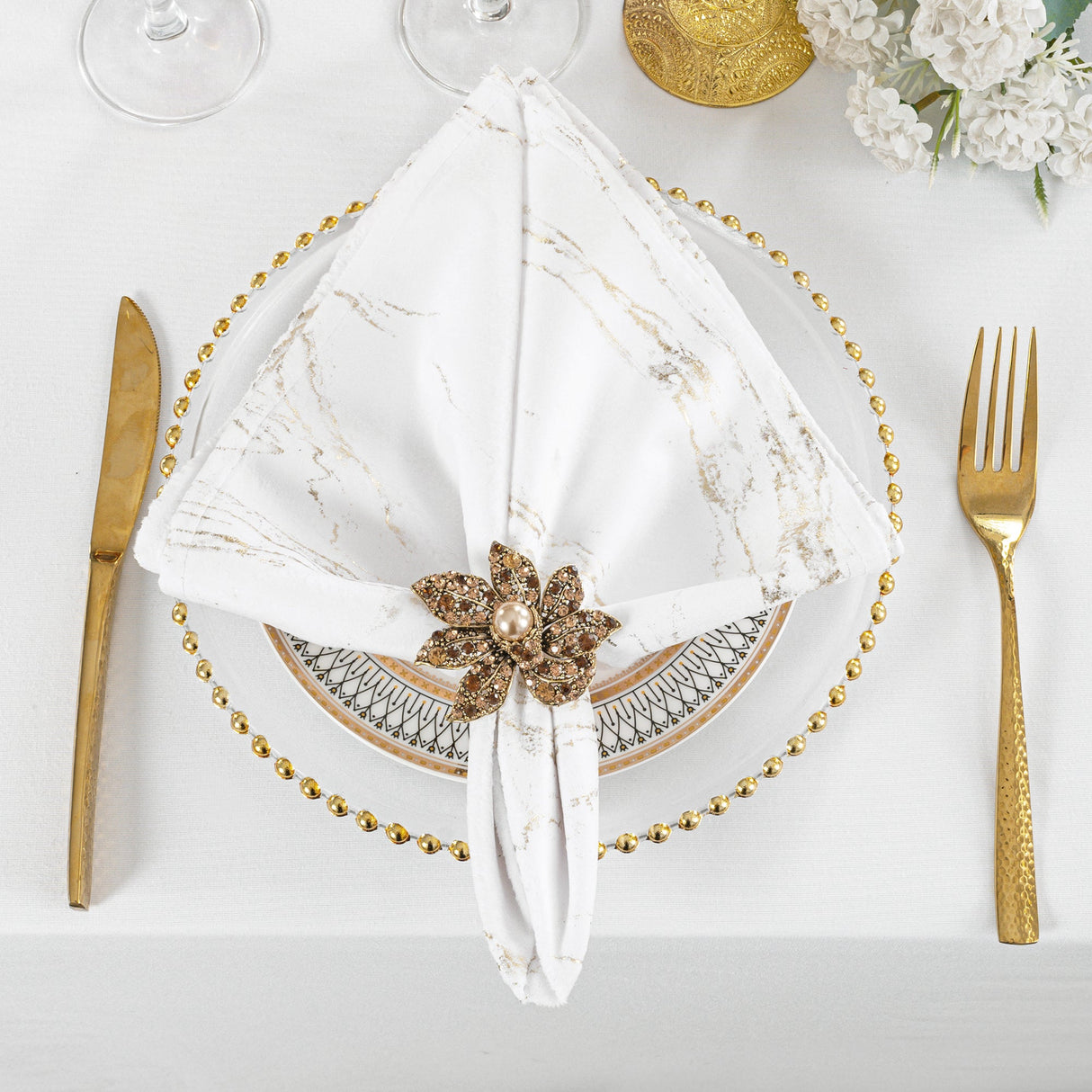 Velvet Dinner Napkins 20x20 White