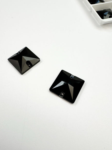 Black Crystal Sewing Notions
