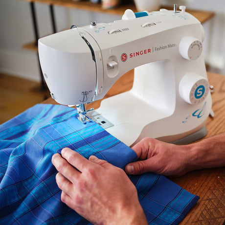 SINGER Fashion Mate 3342 Sewing Machine
