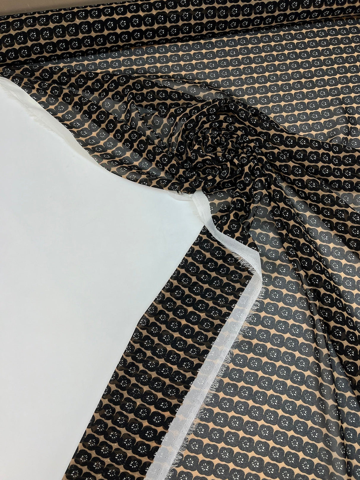 Polyester Chiffon Geometric Print Black Brown