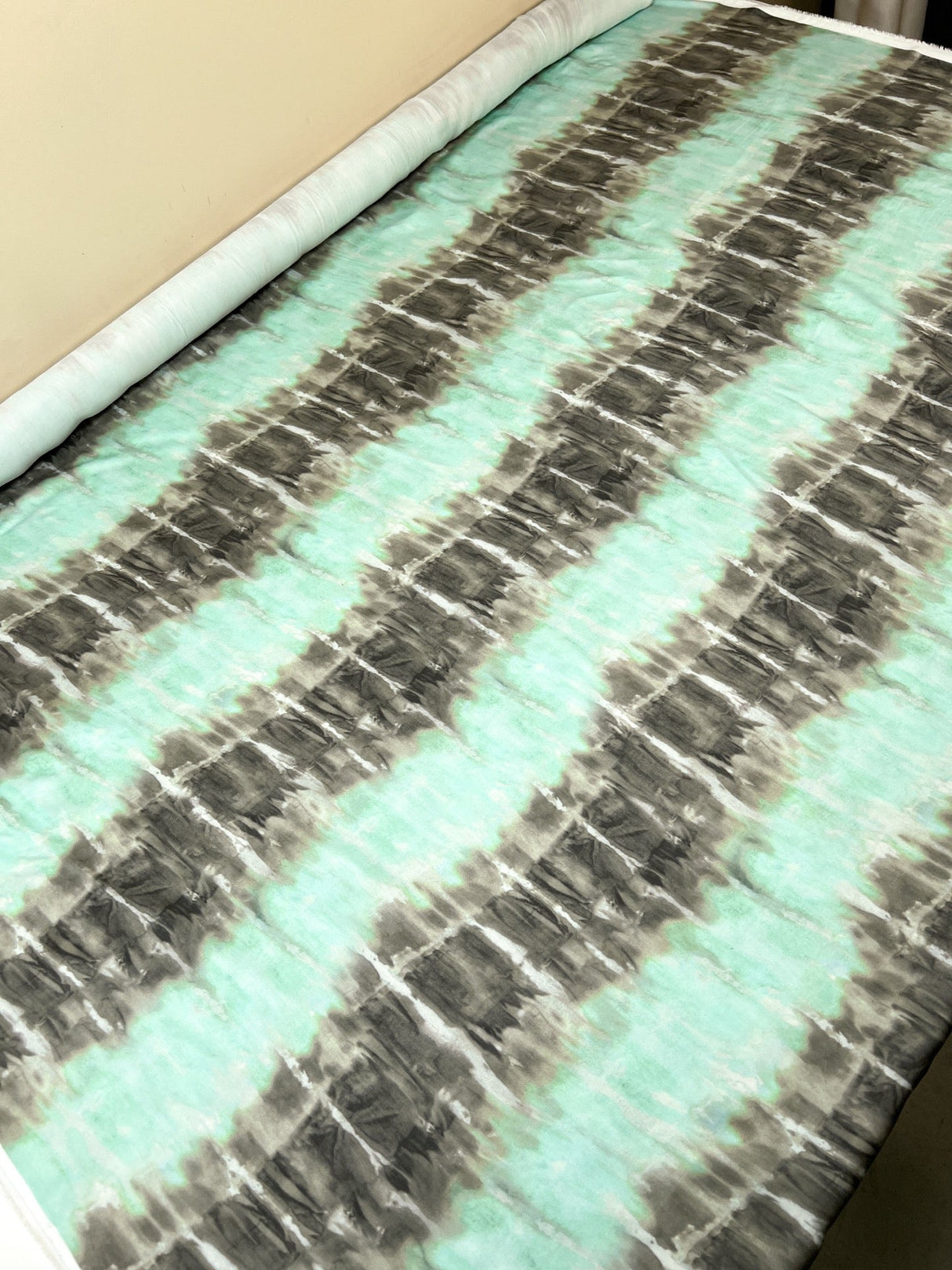 Viscose Sateen Printed Gray Green