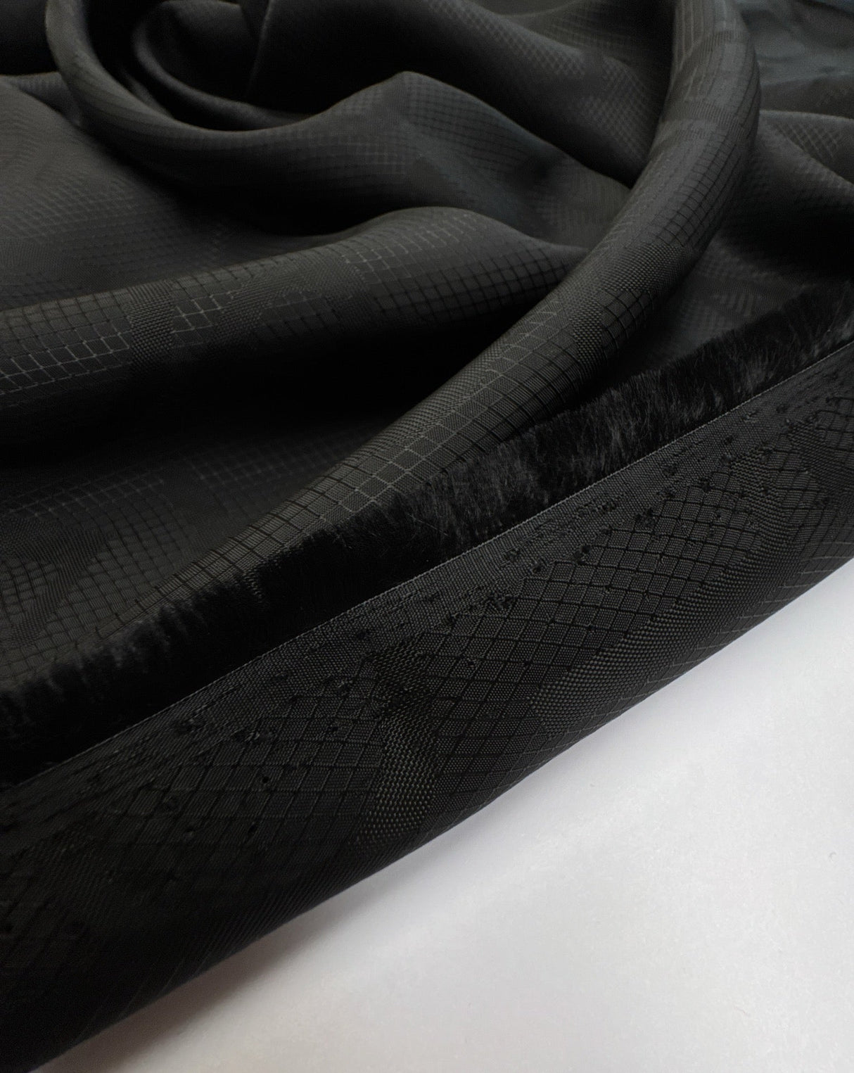 Viscose Cupro Lining Fabric Black Graphic