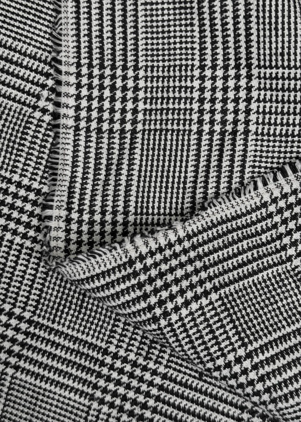 Linen Houndstooth Checker Black Off-White