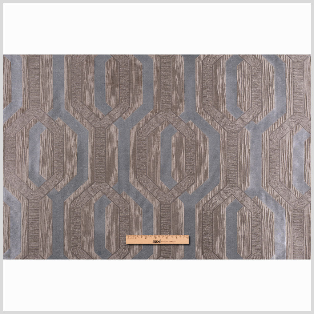 Champagne Geometric Poly
