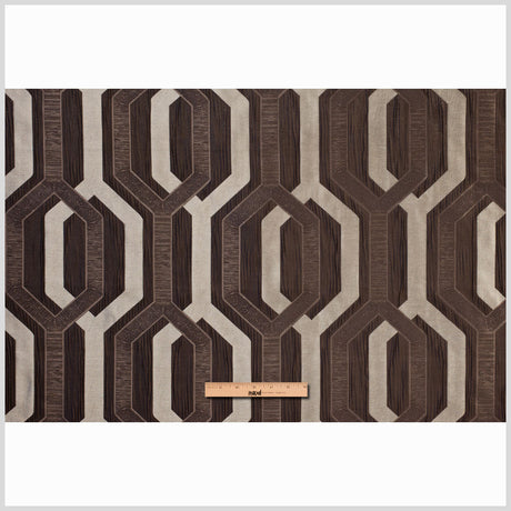 Gray Geometric Poly