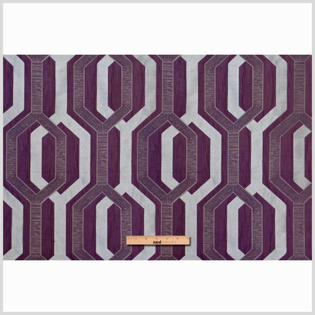 Plum Geometric Poly