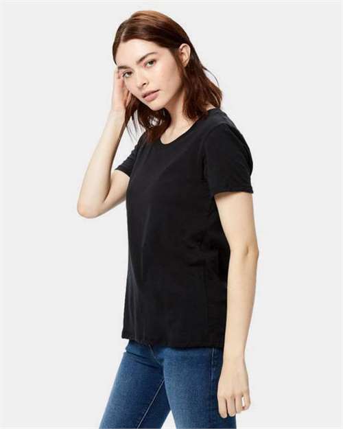 Women's Loose Fit Boyfriend Tee