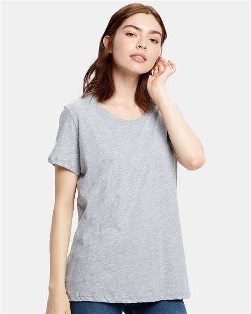 Women's Loose Fit Boyfriend Tee