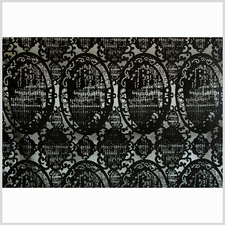 Black Classical Luxe Velvet