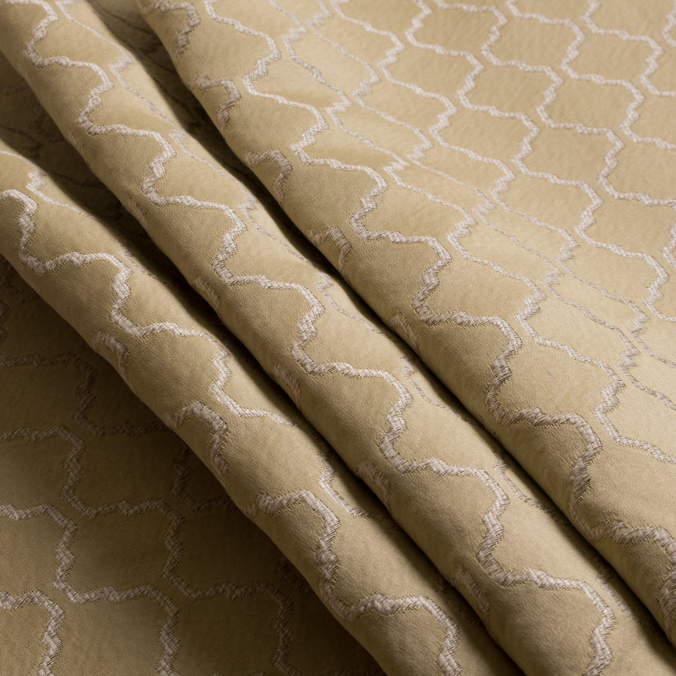 Apple Geometric Trellis Polyester