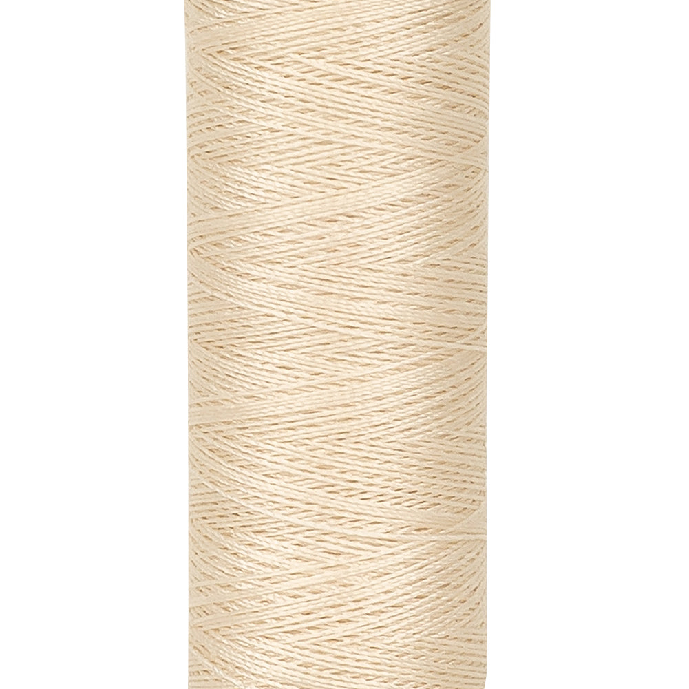 Gutermann Recycled Polyester Thread 100m - 802 Eggshell