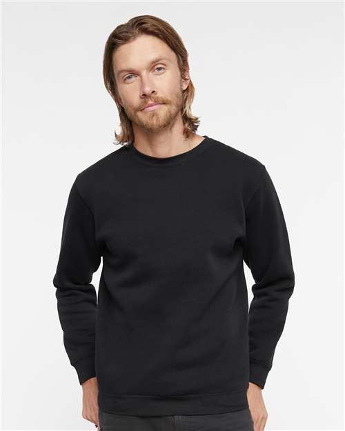 Elevated Fleece Crewneck Long Sleeve Sweatshirt