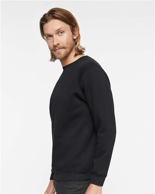 Elevated Fleece Crewneck Long Sleeve Sweatshirt