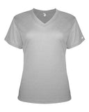 Camiseta de manga corta con cuello en V de rendimiento triblend para mujer