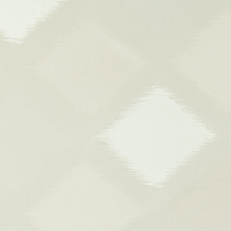 Pale Silver Double-Wide Diamond Woven