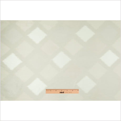 Pale Silver Double-Wide Diamond Woven