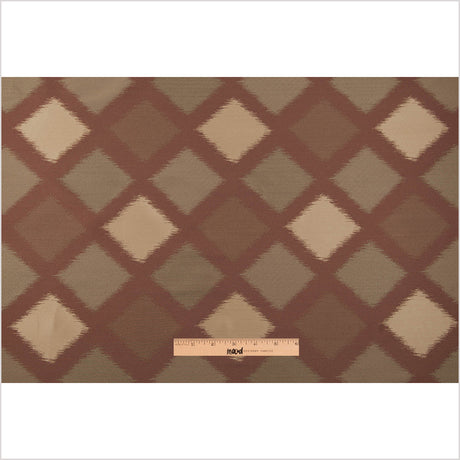 Tan and Red Double-Wide Diamond Woven