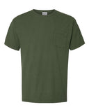 Camiseta unisex teñida de prenda con bolsillo