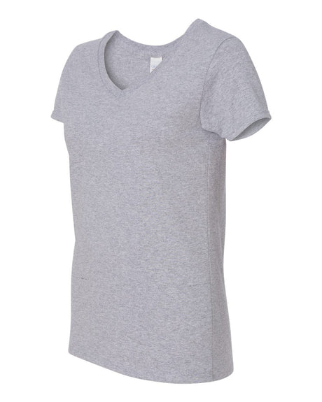 Camiseta de mujer Gildan con cuello en V – Camisa casual suave