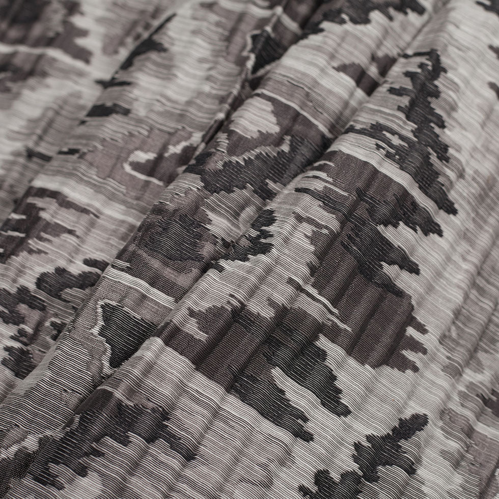 Indian Black/White Ikat-Like Geometric Poly/Cotton Brocade
