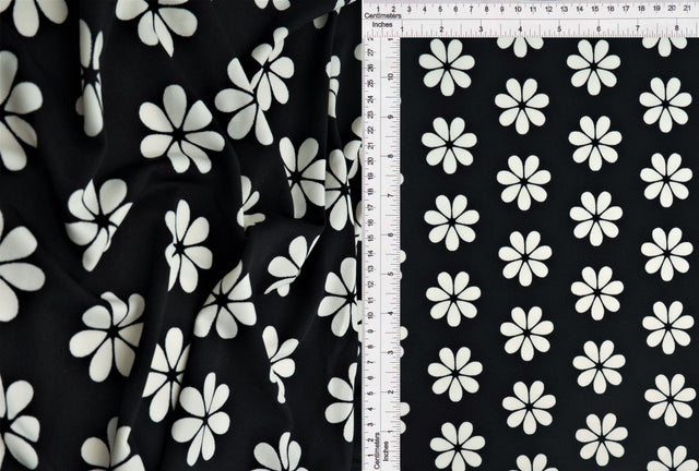 Floral Stretch Knit Black Ivory