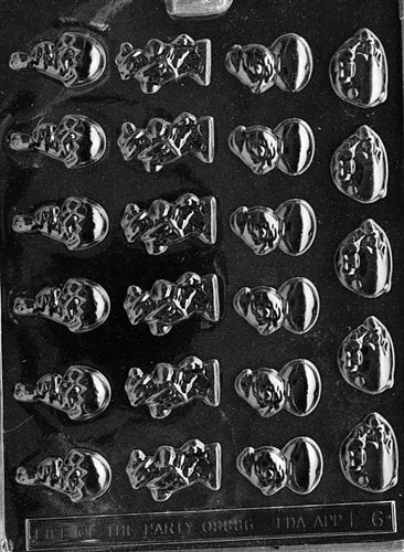 মোরগ চকোলেট ছাঁচ সহ কামড়ের আকারের ইস্টার ভাণ্ডার