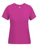 Camiseta de manga corta con cuello en V de rendimiento triblend para mujer