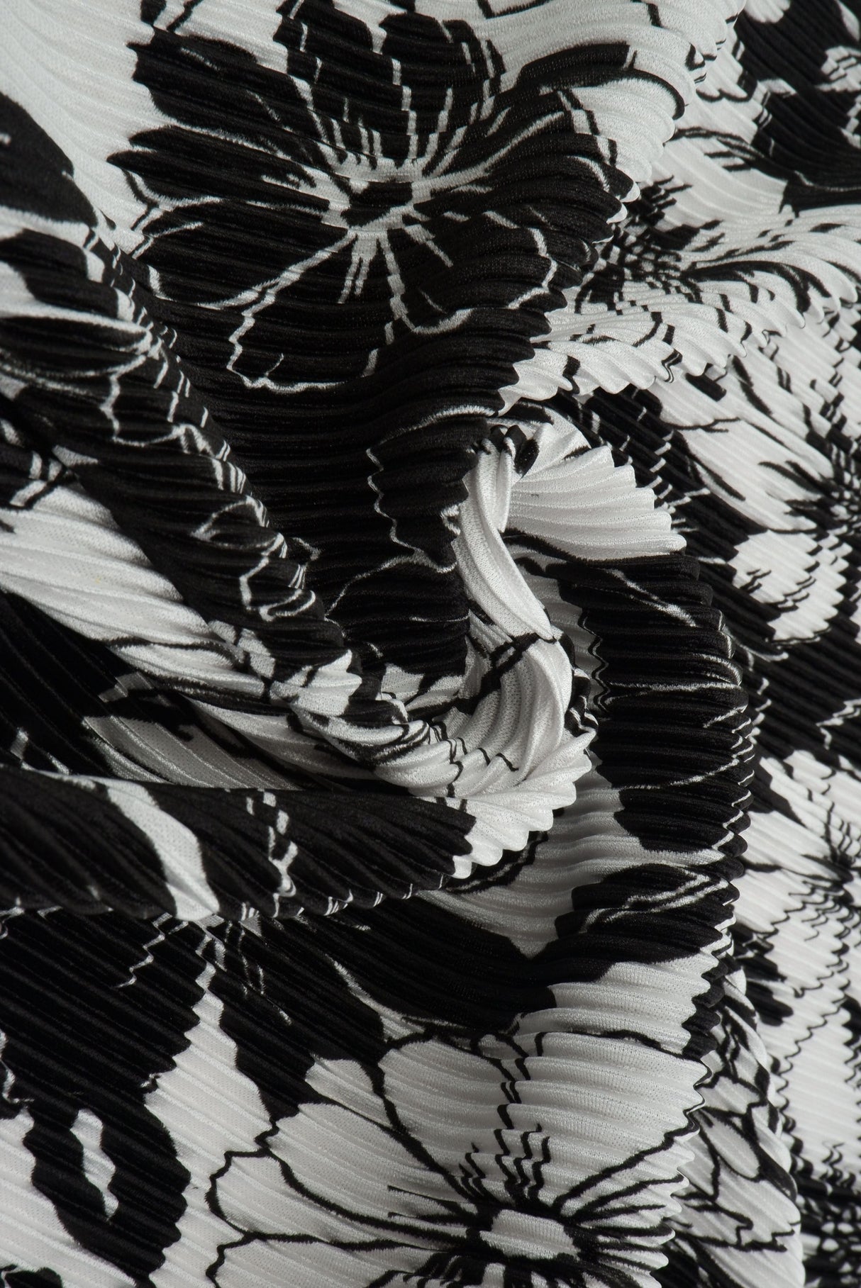 Pleated Flower Print Knit Fabric