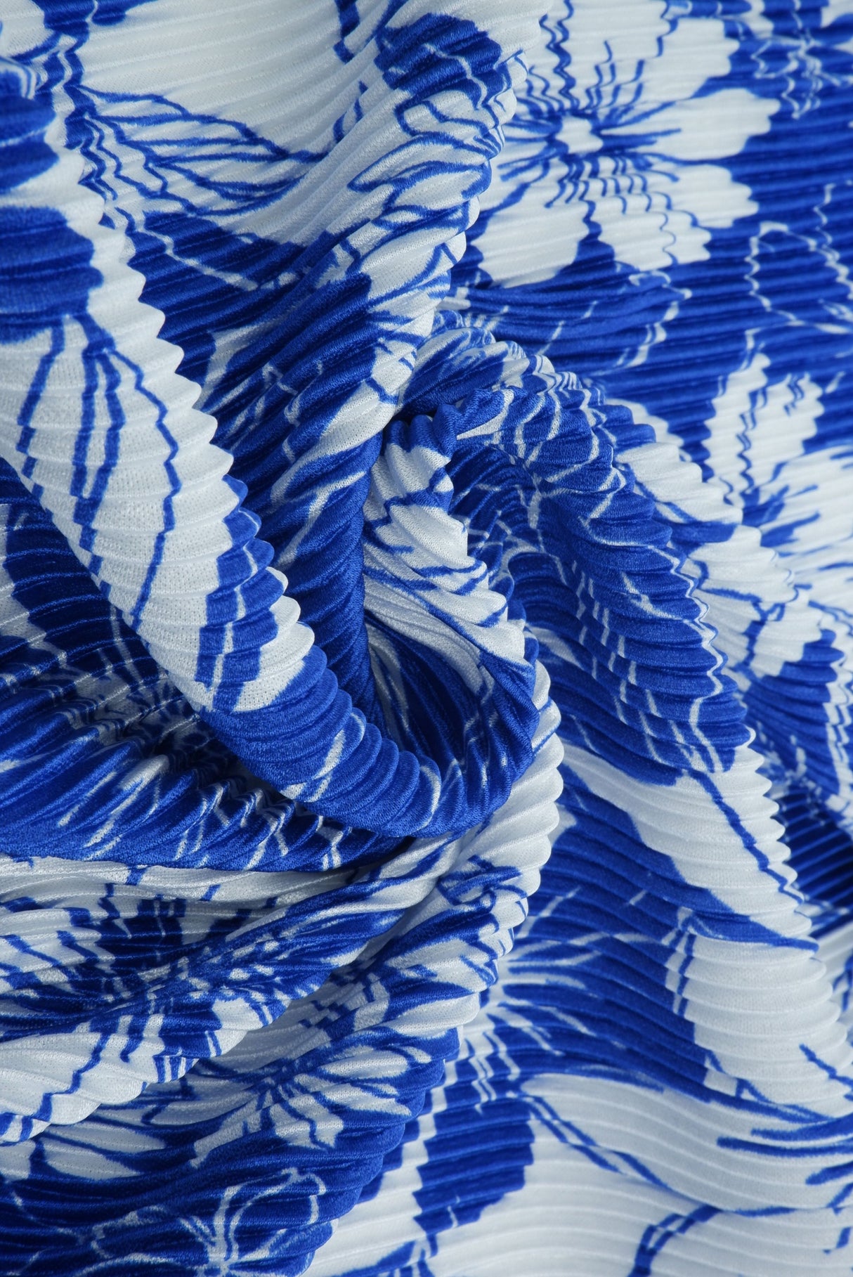 Pleated Flower Print Knit Fabric