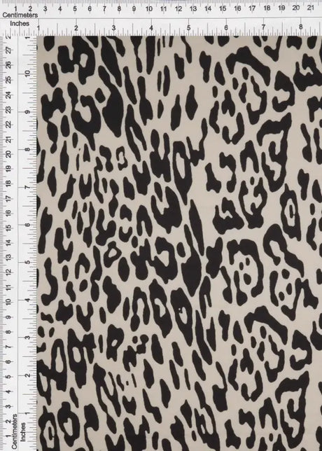 1 yarda de tela DTY cepillada con estampado animal de leopardo, poliéster y spandex suave y elástico de 58 pulgadas de ancho