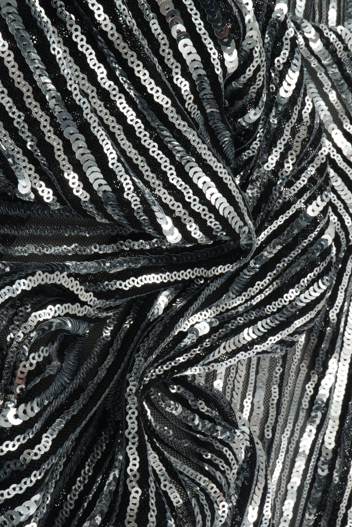 Sequin Embroidered Lace Knit Black Silver