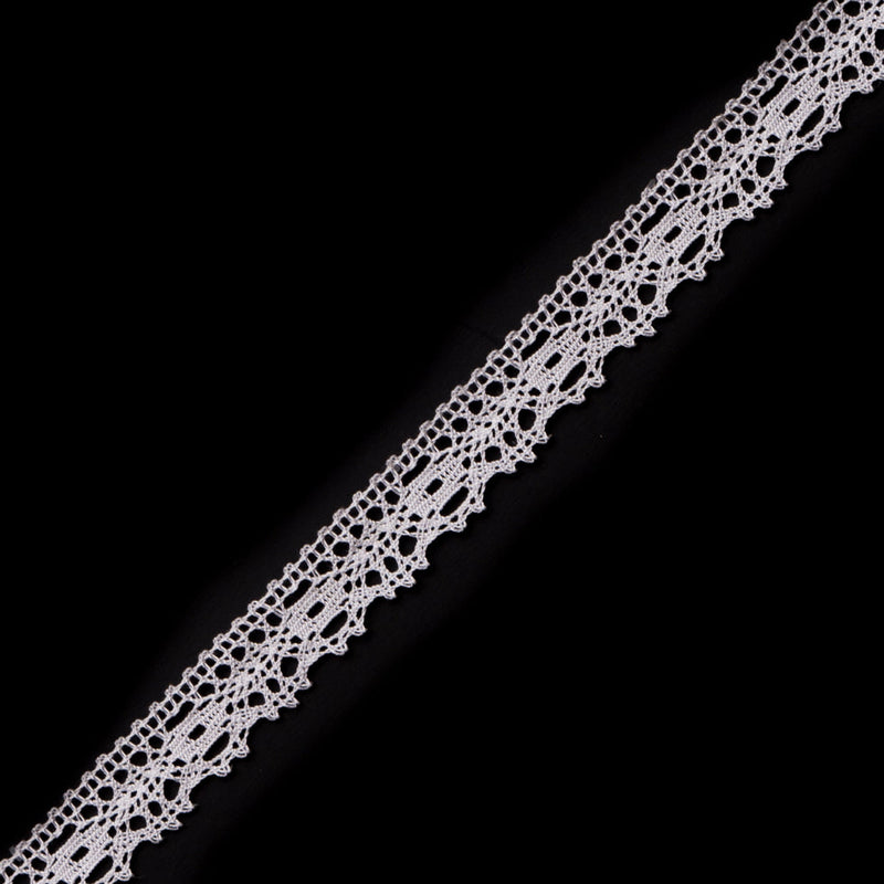 0.5" White Crochet Trim