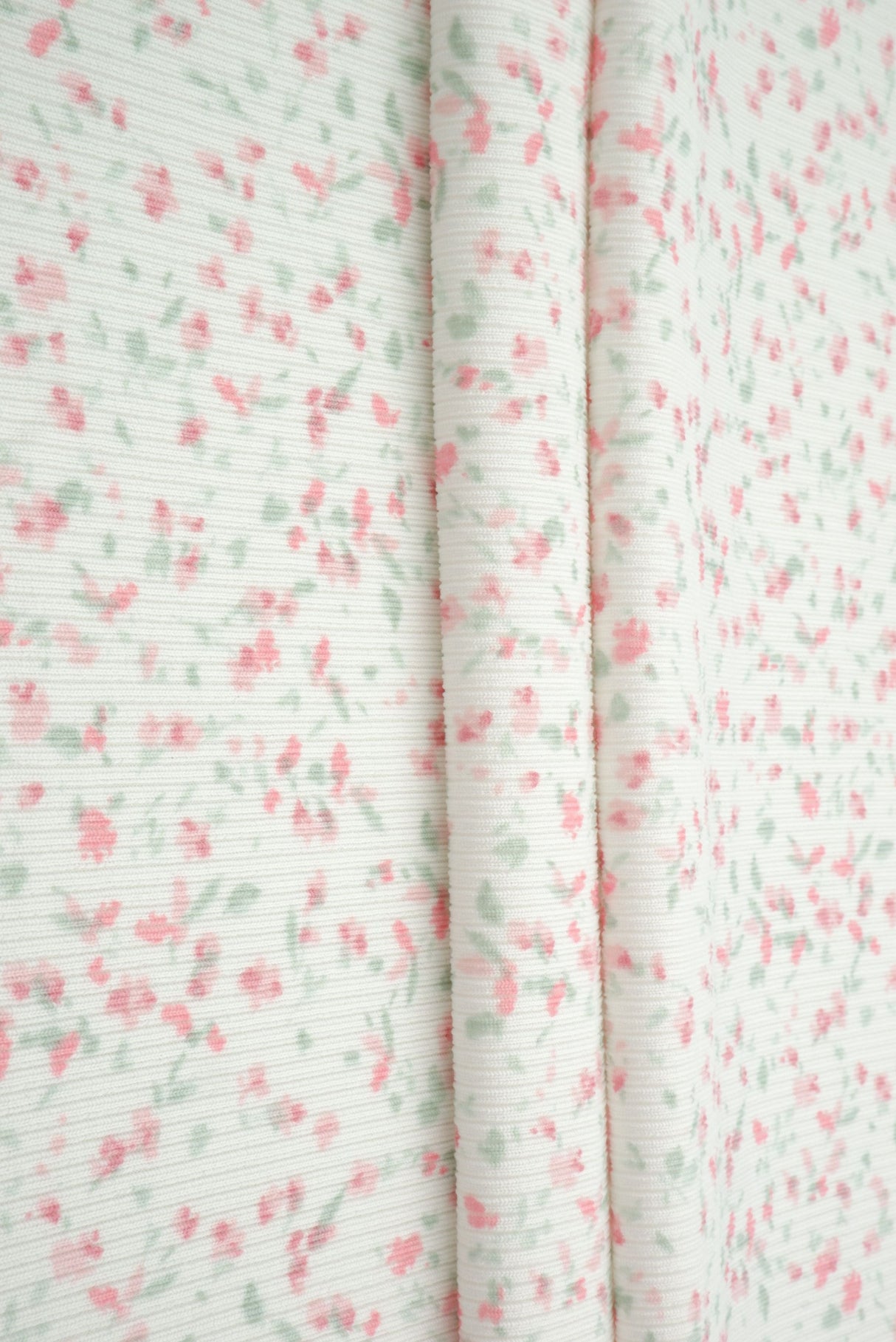 Ditsy Print Cotton-Feel Rib Knit Rose